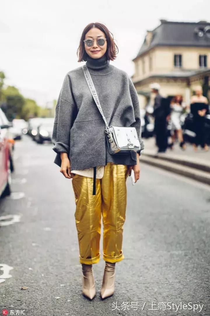 冬天半袖蝙蝠衫毛衣搭配,冬天宽松版的毛衣怎么搭配