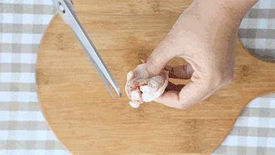 怎么给鸡翅去骨快速,鸡腿鸡翅去骨