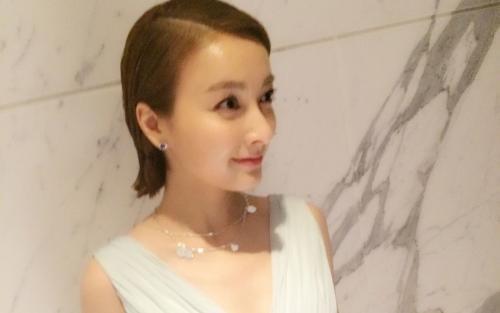 吴昕展现聪颖的综艺,吴昕郑凯遇见足球队