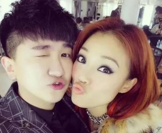 从经纪人到明星的艺人有哪些,从经纪人到娱乐大佬