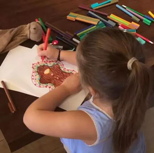 贝小七出现在球场,贝小七小时候跳舞