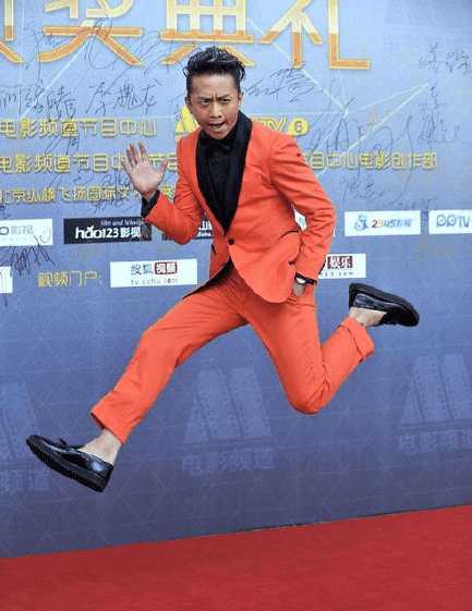 鹿晗、邓超、王凯等几人可以组队了，一位比一位“跳”的厉害！