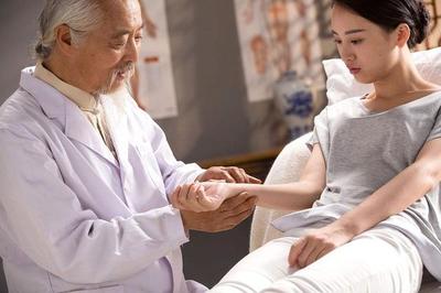 多囊卵巢中医为何不建议吃西药,多囊卵巢综合症中医最新治疗方案