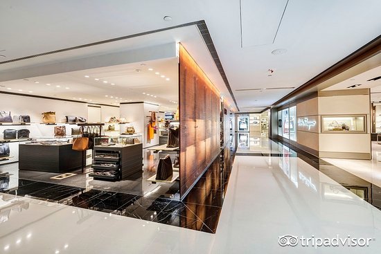 各个免税店最便宜的品牌,国外的免税店有什么值得买的