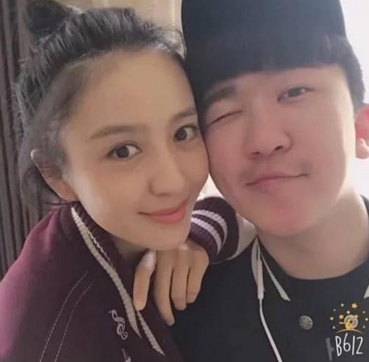 从经纪人到明星的艺人有哪些,从经纪人到娱乐大佬