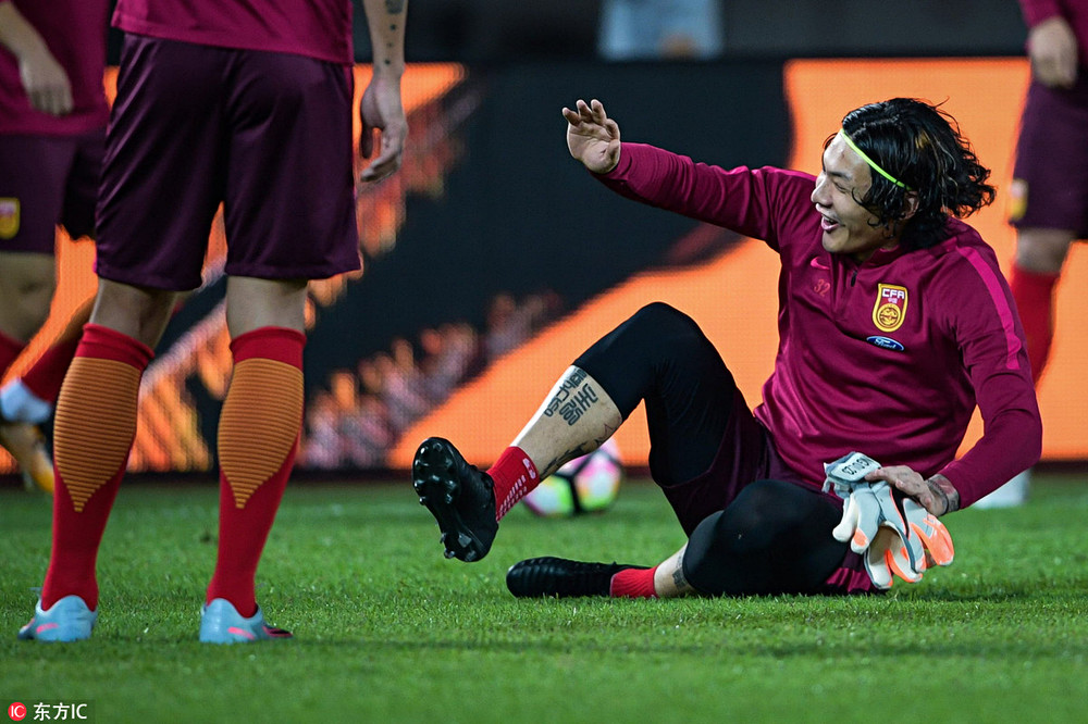 里皮国足精彩镜头,国足世预赛王大雷精彩时刻