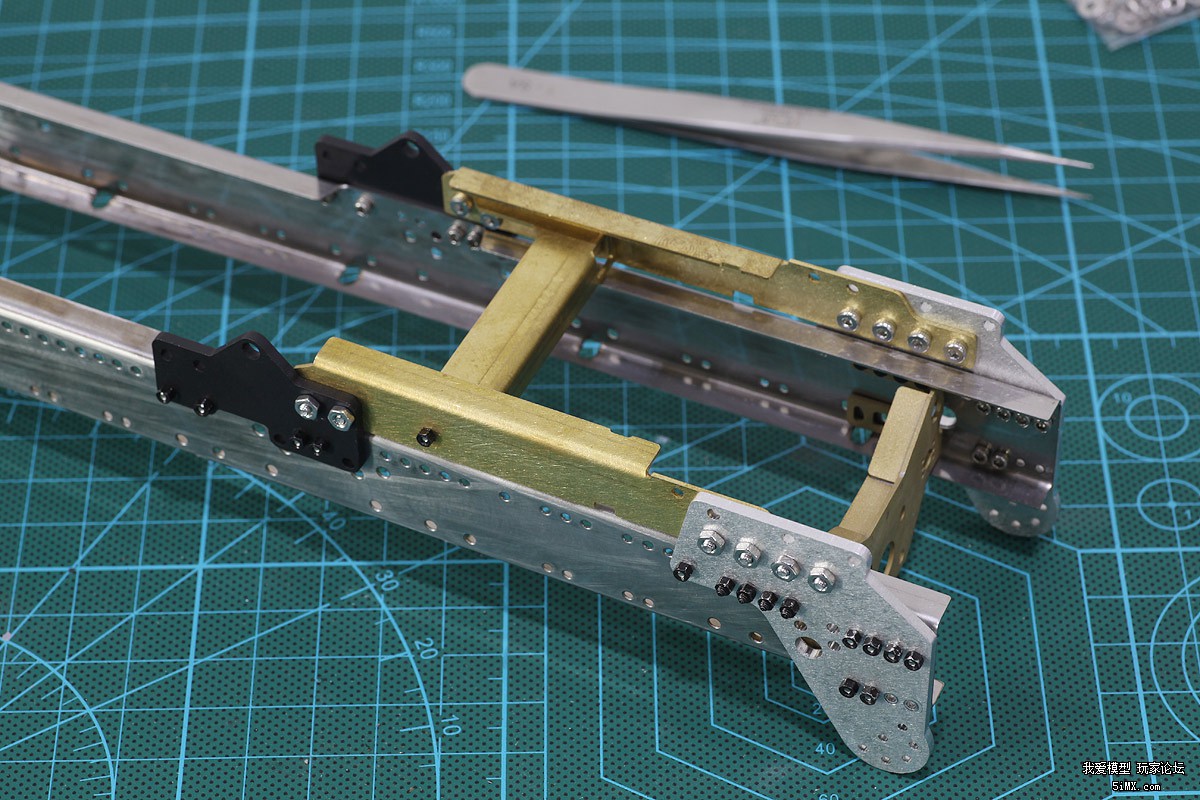 论复杂程度我只服它｜德国ScaleArtMAN三向自卸车细节（三）