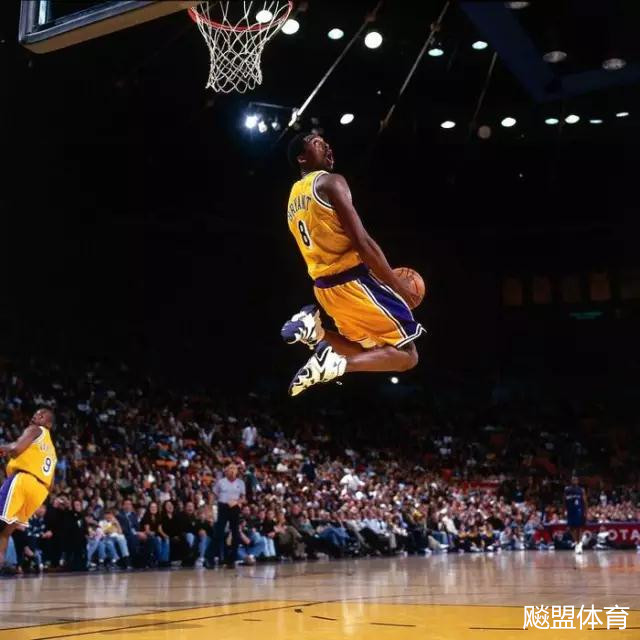 篮球英文有意义的单词,篮球英文怎么读basketball