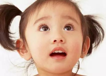 宝宝冬季嘴巴干燥脱皮,苹果脸宝宝用什么面霜