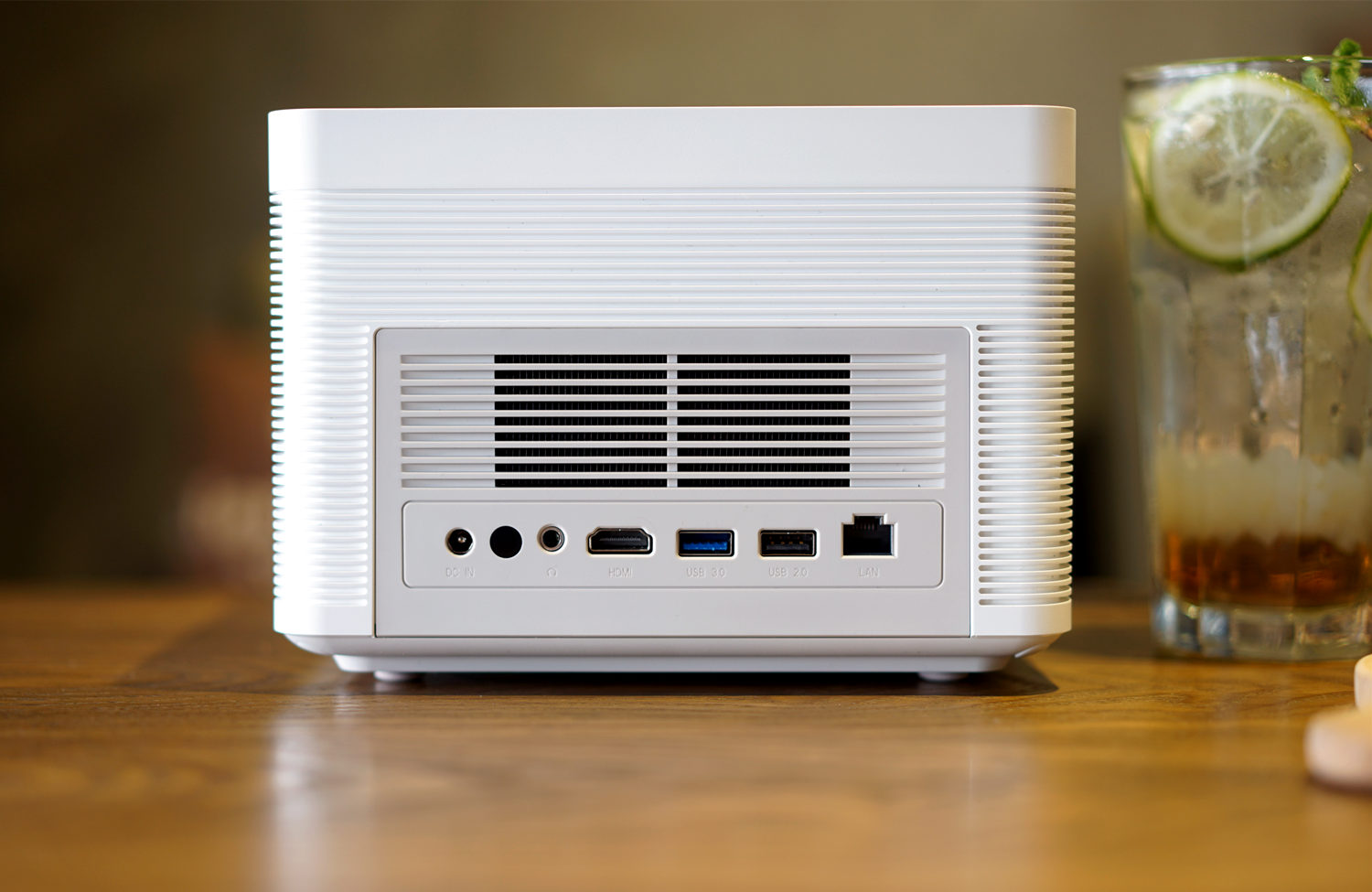 暴风max6无屏电视价格,打造家庭私人影院