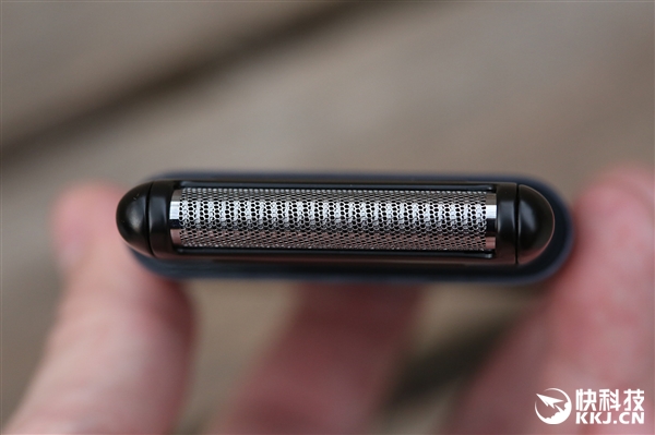 179元！米家电动剃须刀如此小巧轻松装入口袋