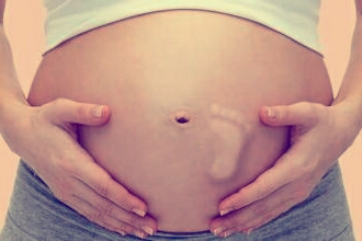 怀孕期胃里面怎么老是饿呢,怀孕期为什么越恶心越想吃