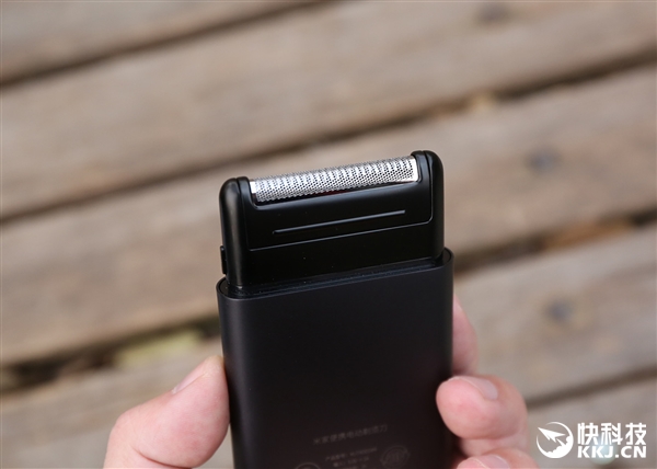 179元！米家电动剃须刀如此小巧轻松装入口袋