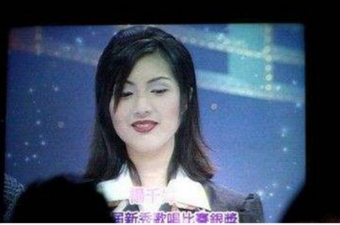 杨千嬅歌唱有故事感,杨千嬅新秀歌唱大赛参赛歌曲