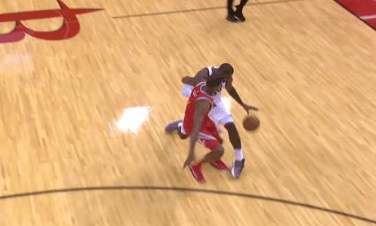 詹姆斯砍38分7板视频,詹姆斯砍34分8板视频