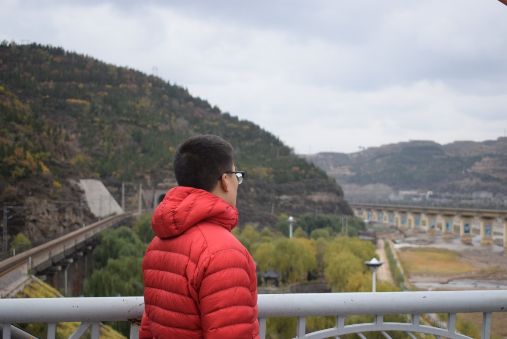 均价500左右的羽绒服品牌,价位500左右羽绒服白色短款