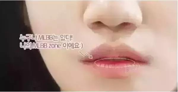 超火姨妈色口红不选肤色又显白,姨妈色口红显白吗