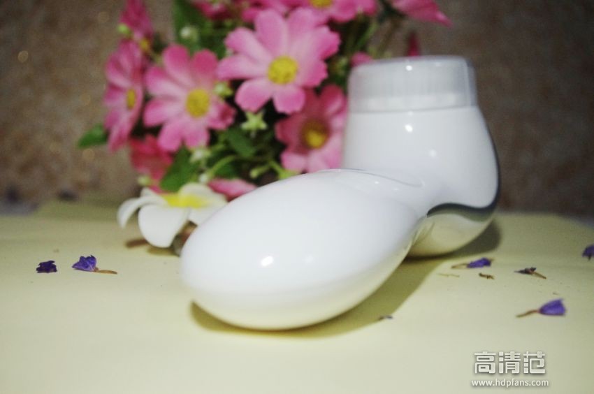 让洗面奶洗脸更干净,木薯洗脸仪