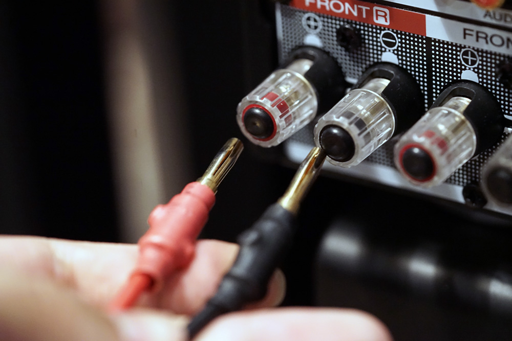 投影仪怎么连接功放和吸顶音响,家庭影院投影仪怎么连接功放