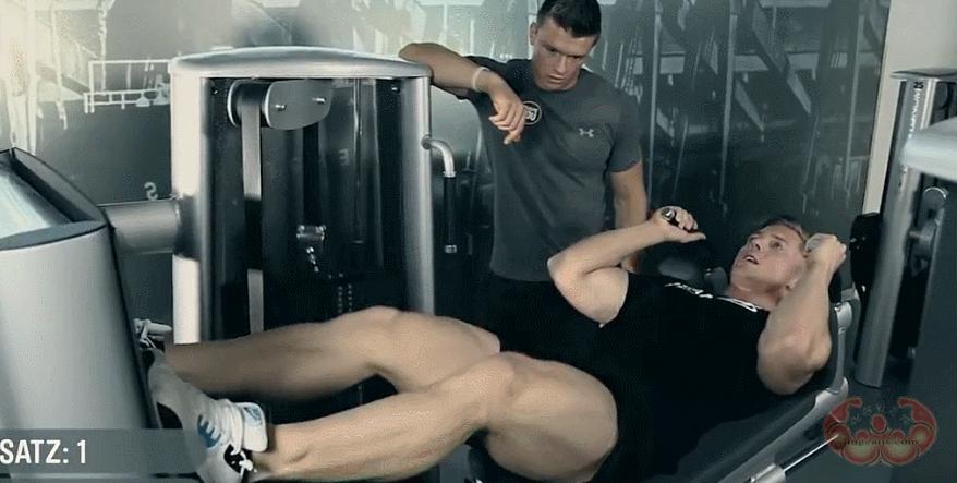 腿部下盘训练,侧腿的正确锻炼方法