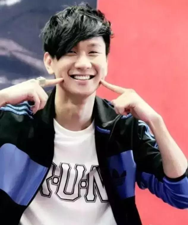 林俊杰孙燕姿我怀念的合唱,林俊杰唱我怀念的歌曲