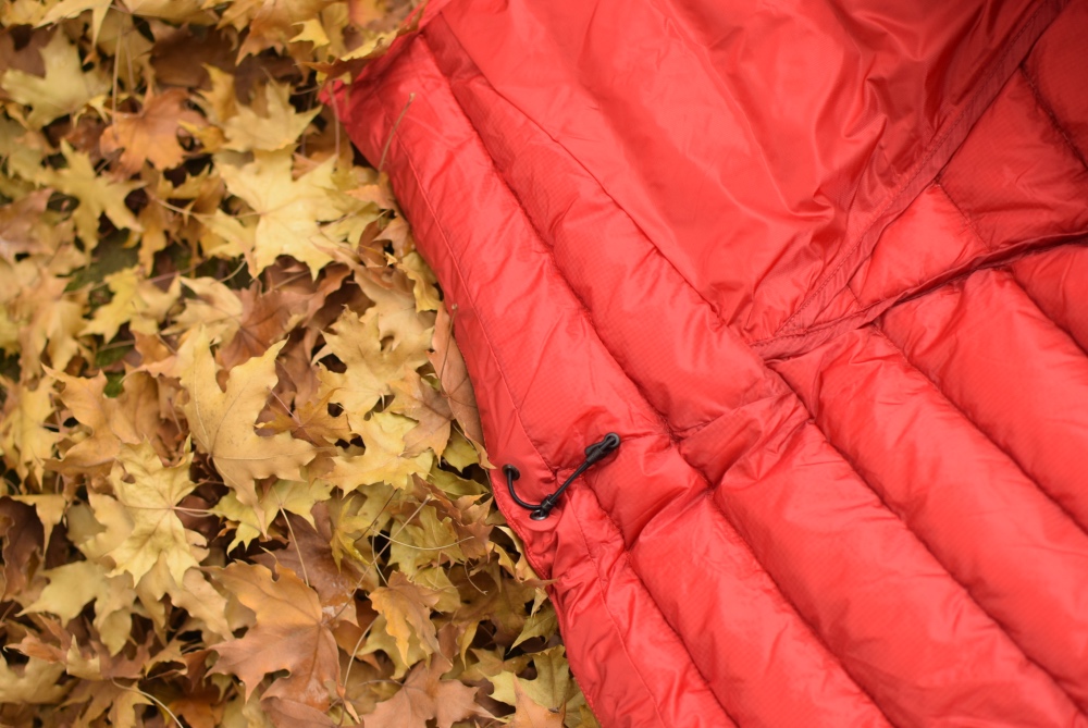 均价500左右的羽绒服品牌,价位500左右羽绒服白色短款