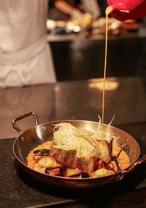 海归美女的西餐厅不得了！用舒芙蕾征服了米其林大厨，来合作菜品