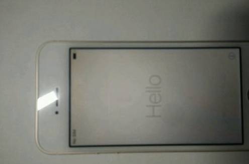 iphonese全部是黄屏吗,iphonese国行后盖