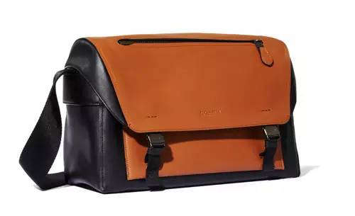 你和阳光暖男只差一个邮差包的距离