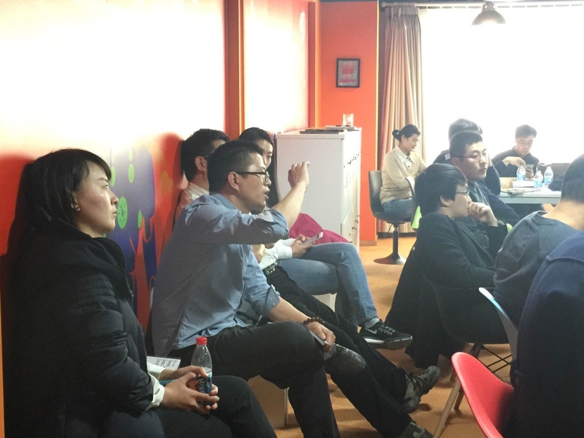 AR要火还得等5年、人工智能及机器人未迎来最好的时机，Saas在中国将会爆发听听这些都是哪位大神说的！