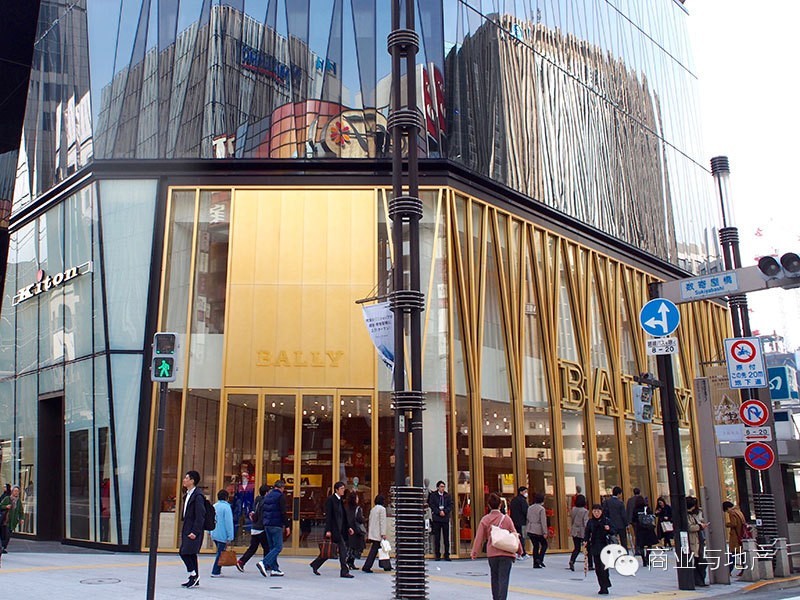 海外爆买族正激活日本，东京银座为此开出了最大商业体和最大免税店。。。