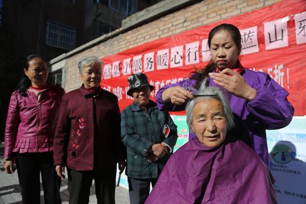 中小学生争当“阳光小富翁”成了时尚 |晓得伐