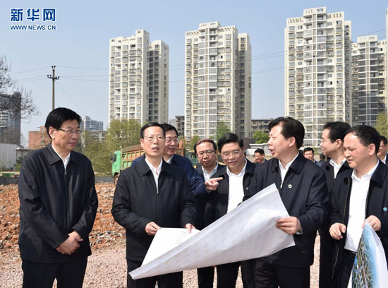 早餐新闻三分钟知晓天下事,新闻早餐每天三分钟知晓天下事