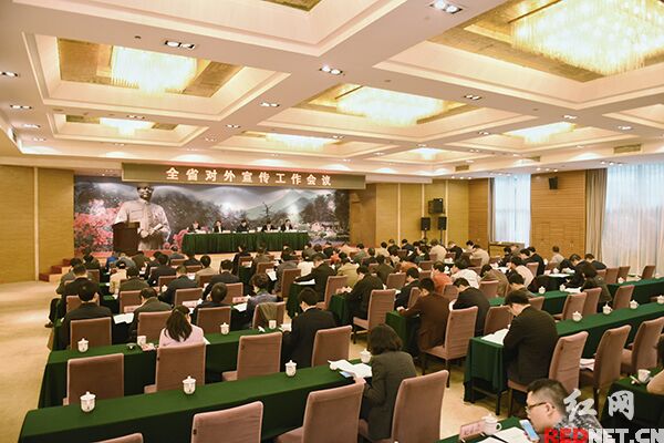 早餐新闻三分钟知晓天下事,新闻早餐每天三分钟知晓天下事