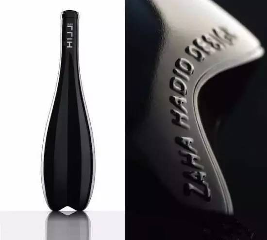 不只是建筑丨扎婶设计的这些家居、服饰和游艇，也一样是我们的回忆