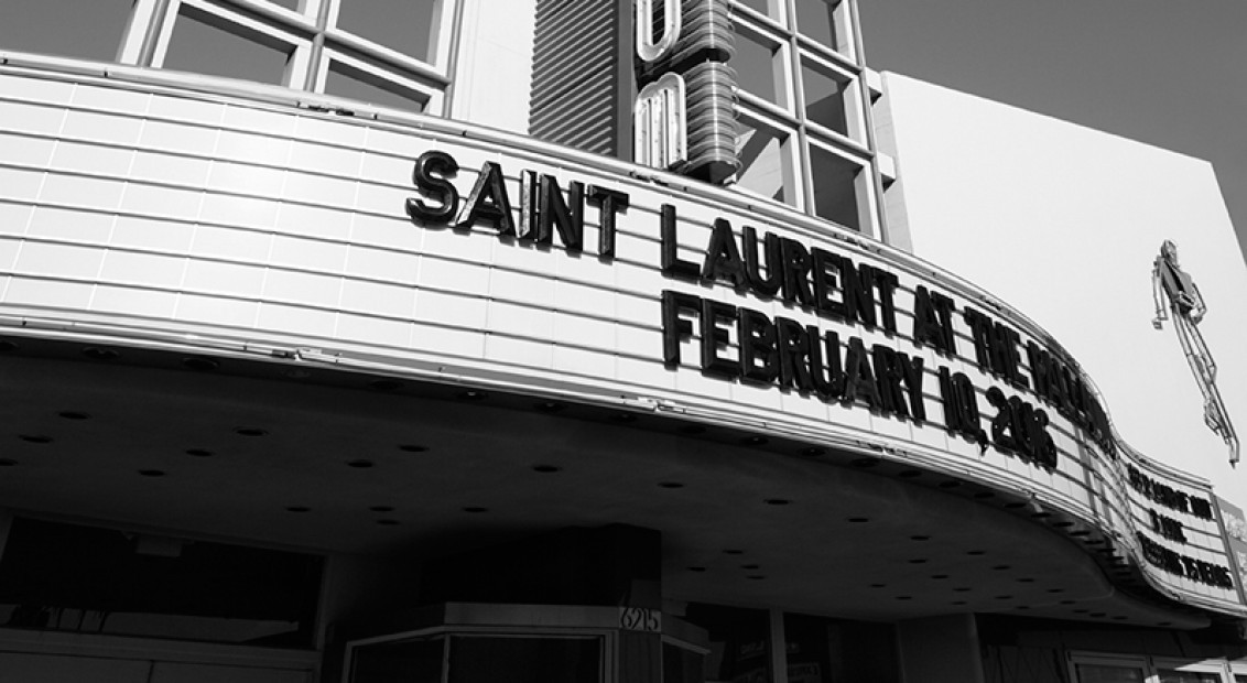 终于甩好了肉准备塞进这些衣裤的时候｜罪魁祸首跑了～