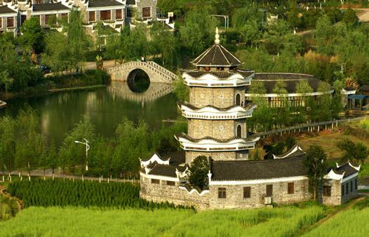 湖南郴州南大门在哪里,湖南郴州火车站在哪