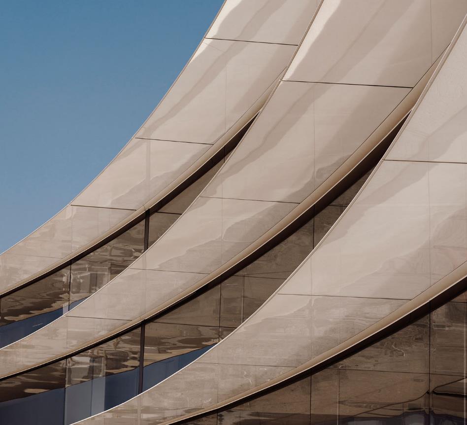 苹果首席设计官jonyive离职,苹果前首席设计官jonyive