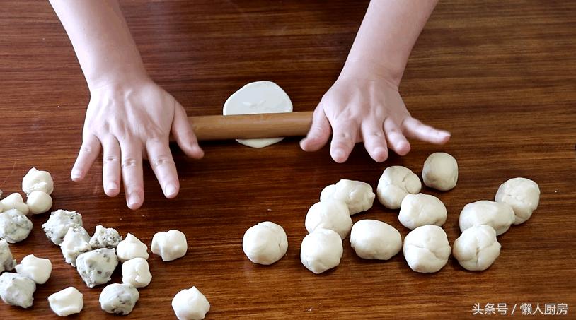 用烤箱做烧饼的家常做法,教你在家用烤箱做烧饼