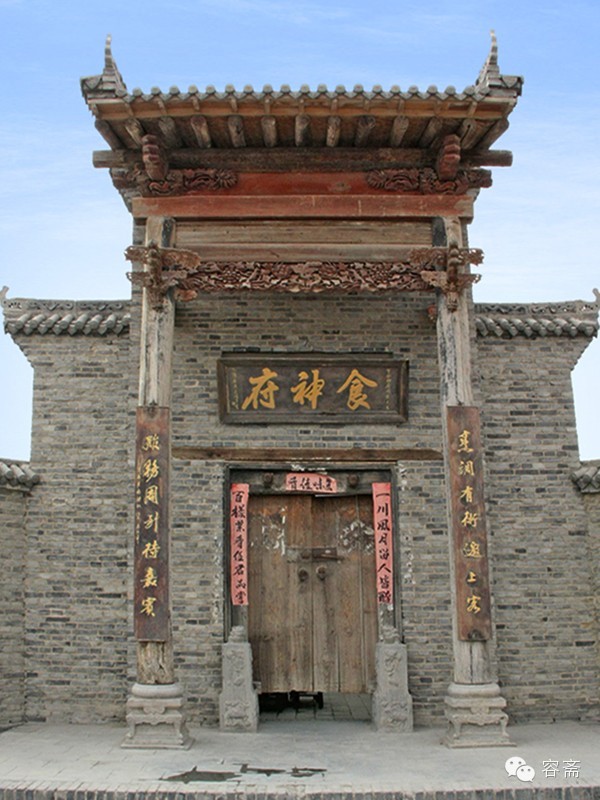 你有开过房门的习惯吗,你家大门一天到晚都是开的吗