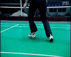 羽毛球课高远球教学视频,羽毛球教学视频反手高远球扣杀