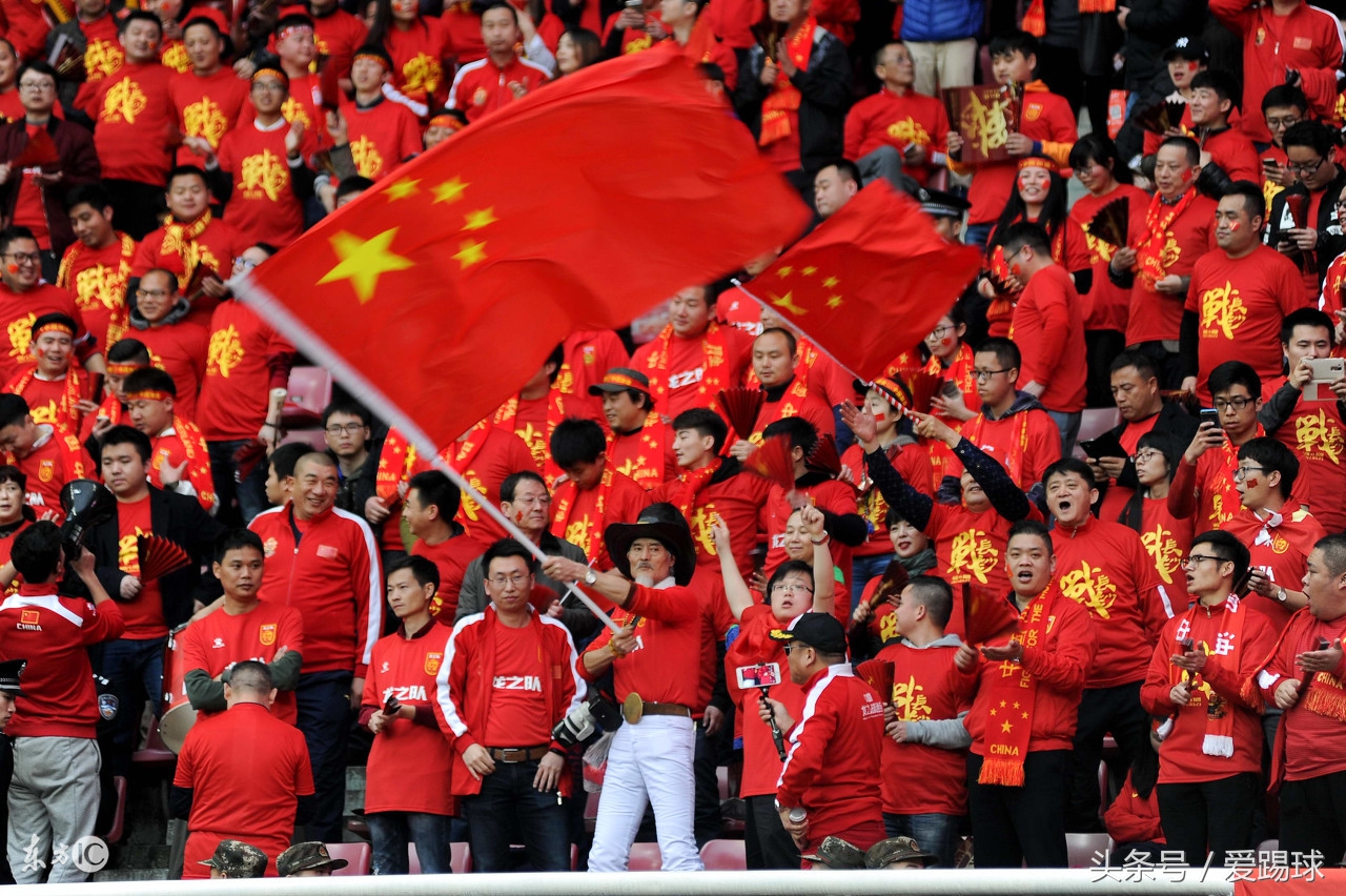 足坛未解之谜全集,足坛未解之谜榜首是谁写的