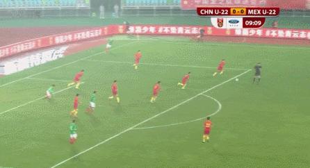 国足被戏耍越南19秒7脚射门,国足0-3不敌韩国门前救险