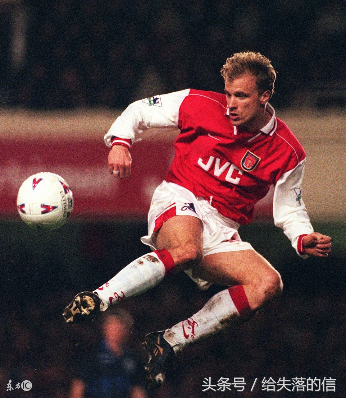 足球凌空集锦,足球史上凌空破门