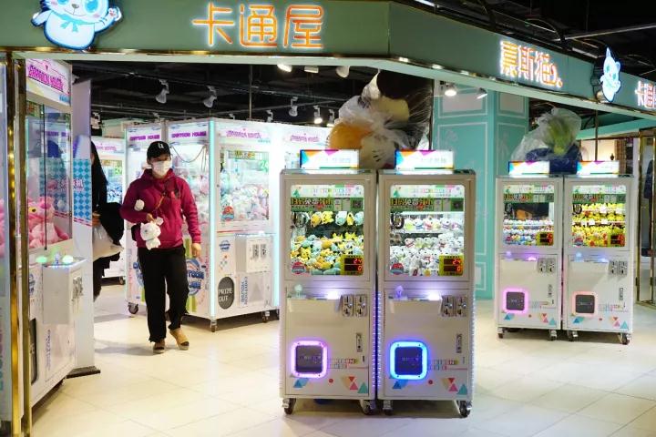 最好抓的娃娃机在哪儿,北京最大抓娃娃的地点