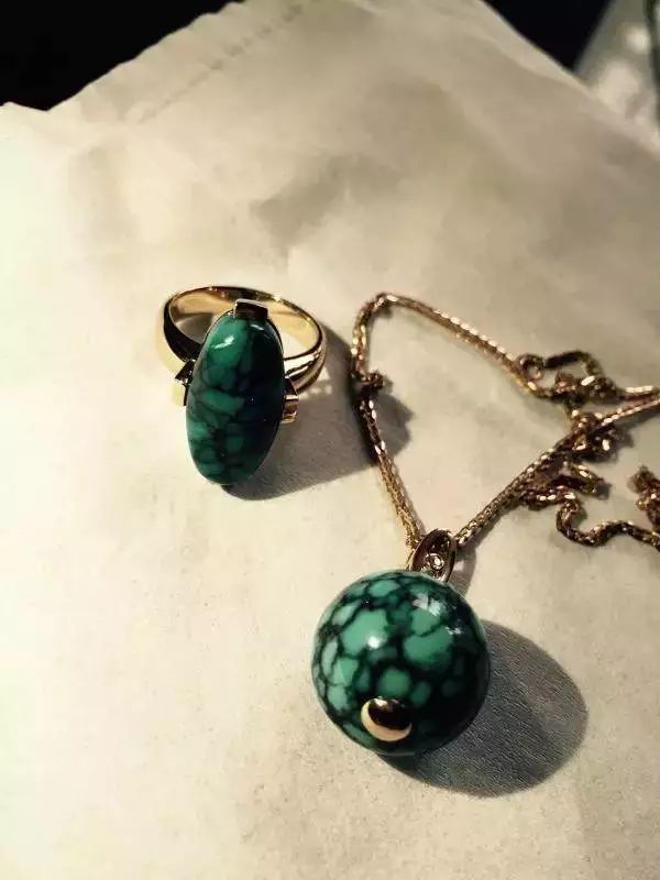 地摊手串为什么便宜,十种手串都是地摊货