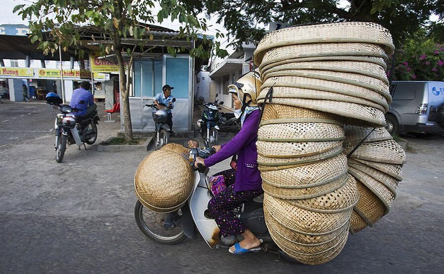 在越南骑摩托车游,越南人骑摩托车旅游中国