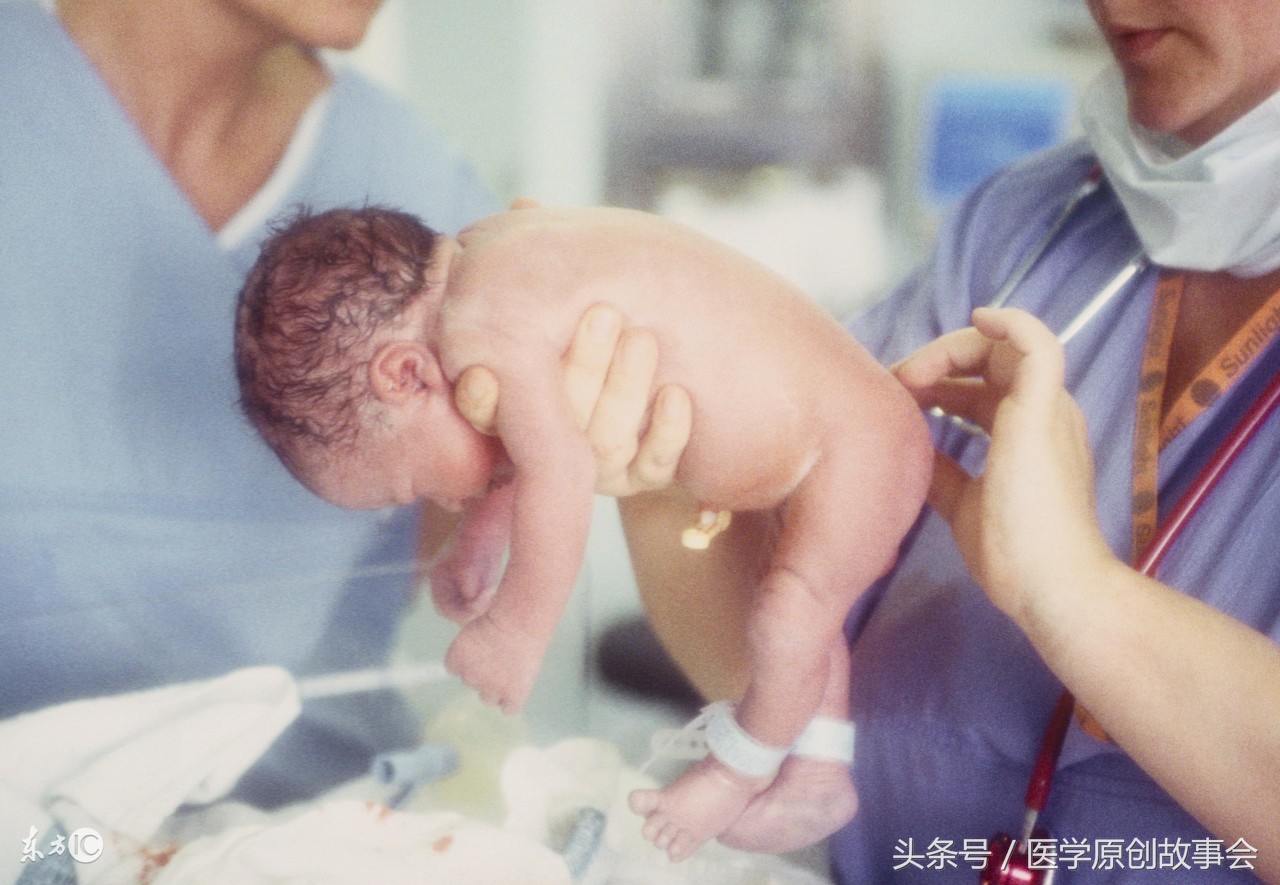 产妇子宫破裂一尸两命,24岁的产妇大出血离世