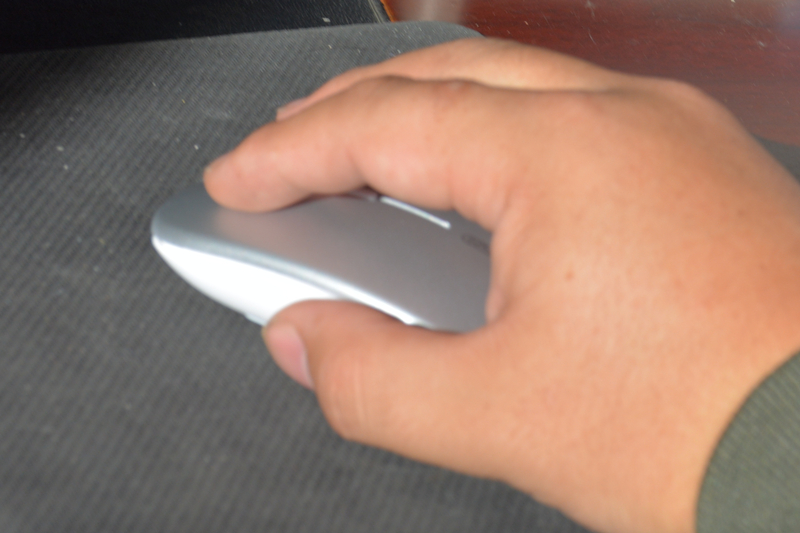 英菲克哪款静音游戏鼠标最好,英菲克pm1无线便携静音鼠标