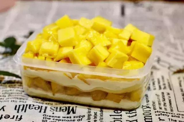 国企留不住一个爱做蛋糕的男人，于是就有了安小果